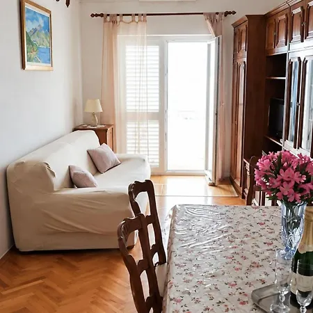 Apartment Anka *